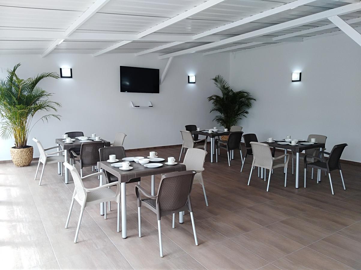 Hotel Jardin 38 Пасто Стая снимка